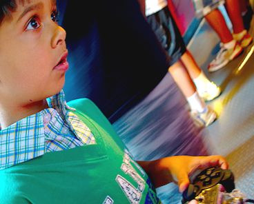 Children experience wrist and finger pain when using gaming devices and mobile phones over time