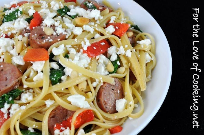 Linguine with Roasted Bell Peppers, Chicken Sausage, Spinach, and Feta