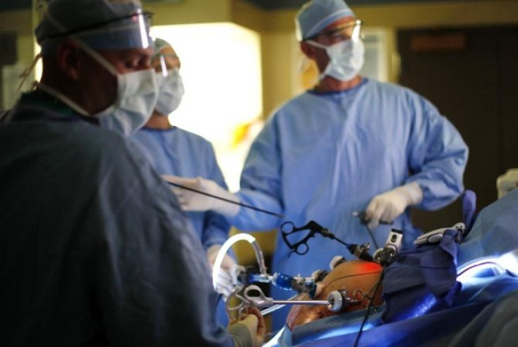 Bariatric surgeon Dr. Snyder performs a laparoscopic gastric bypass on Dawson at Rose Medical Center
