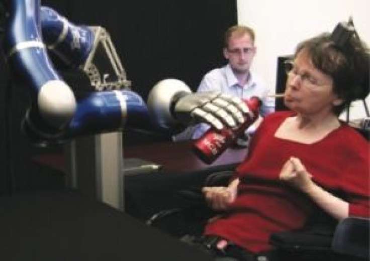 BrainGate Controlled Robotic Arms
