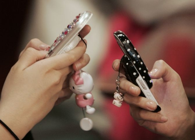 tweens texting