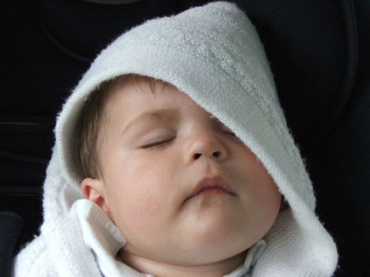 Toddlers who snore are more likely to have problem behaviors associated with hyperactivity, depression and inattention.