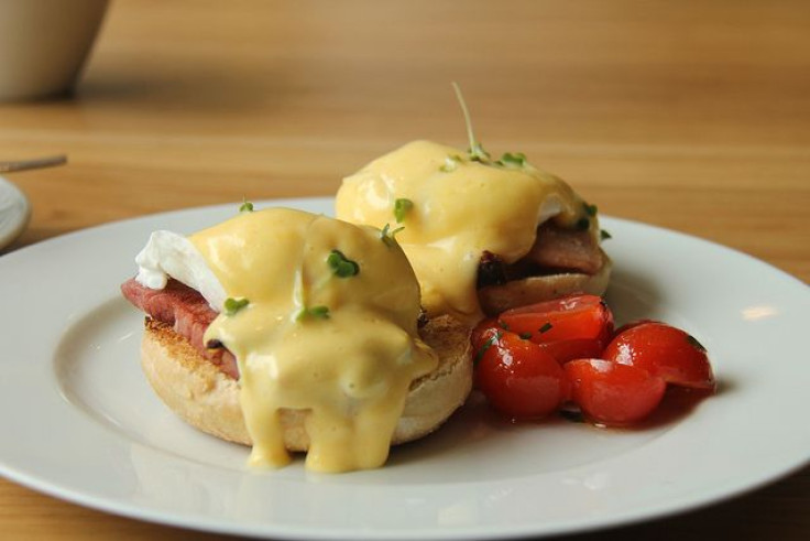 eggs benedict