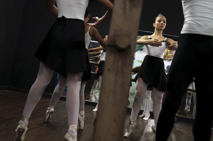 dance,  girls perform during ballet class