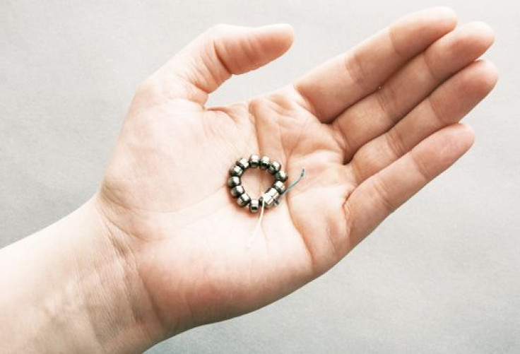 LINX device is a loop of magnetic titanium beads heartburn symptoms