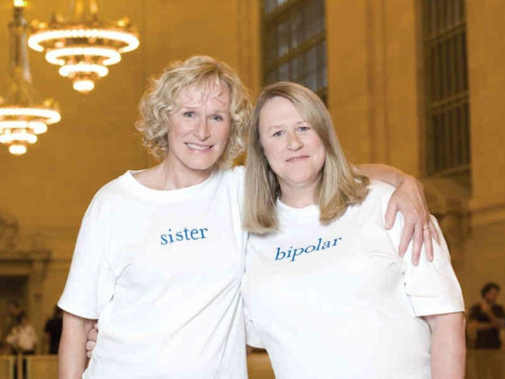 Glenn Close With Sister Jessie Close