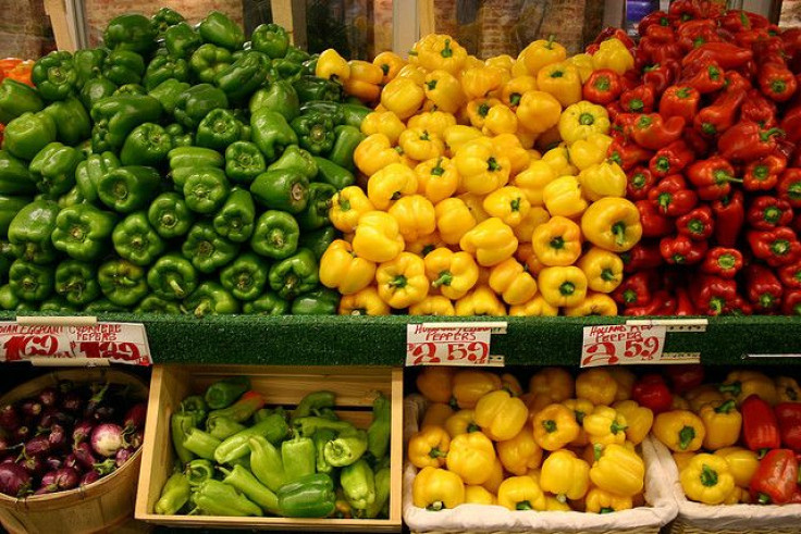 Peppers, tobacco, and other nicotine-carrying members of the plant family Solanaceae may reduce the risk of Parkinson’s disease.
    