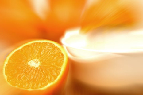 Vitamin C doesn't seem to have a beneficial effect on uric acid levels in gout patients, a new study finds.