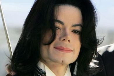 E-mails from Michael Jackson's tour director reveal the singer had poor mental and physical health prior to his death.