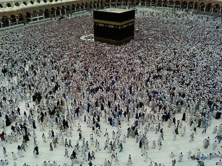 Hajj Pilgrimage Mecca Health Disease Risk Coronavirus Saudi Arabia