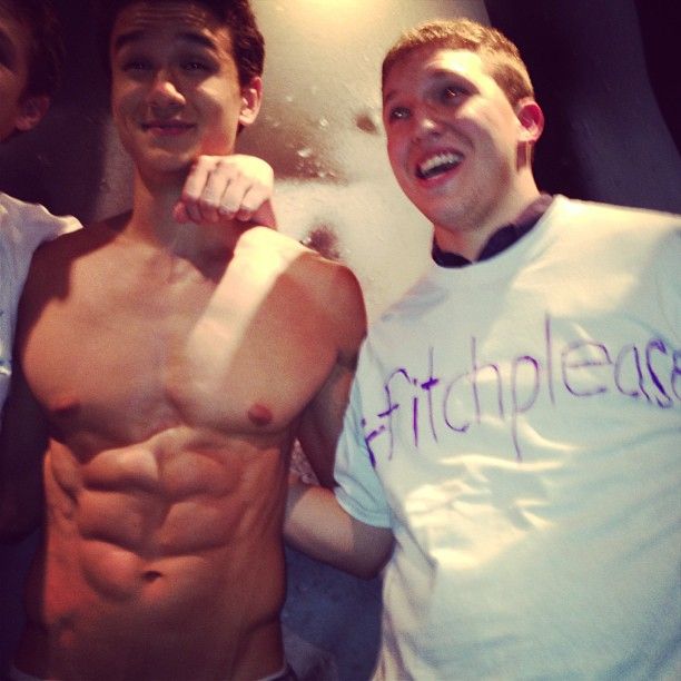 Activists Protest Abercrombie  Fitch CEOs Plus-Size Exclusion in Flagship Store