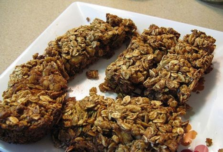 Healthy Oat and Apricot Bars