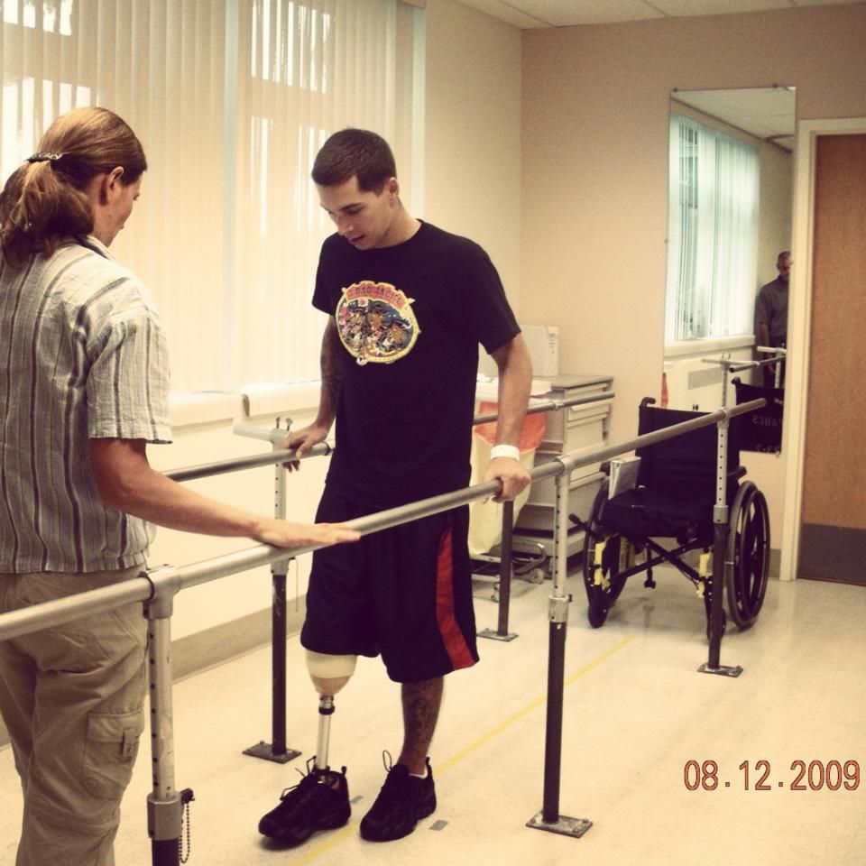 Alex Minsky, US Marine Veteran, Takes First Steps With Prosthetic Leg