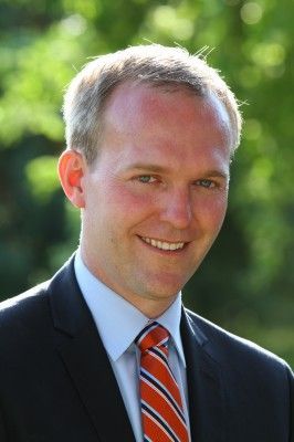 Salt Lake City Mayor Calls For Investigation Of Health Provider Cutting Services