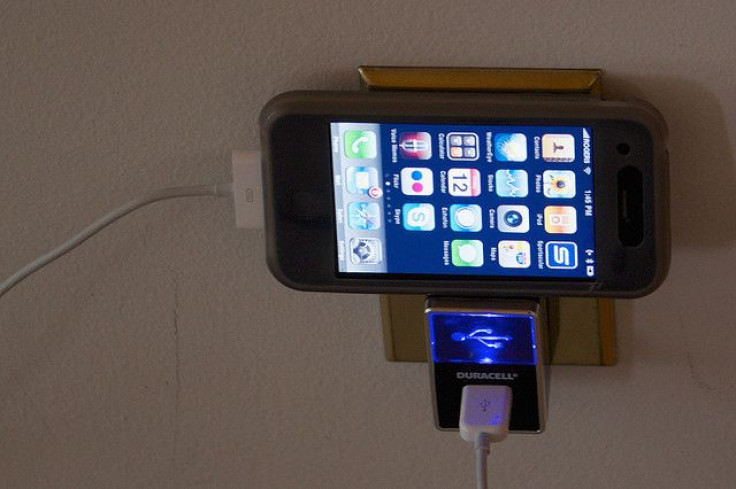 iPhone 5 charging
