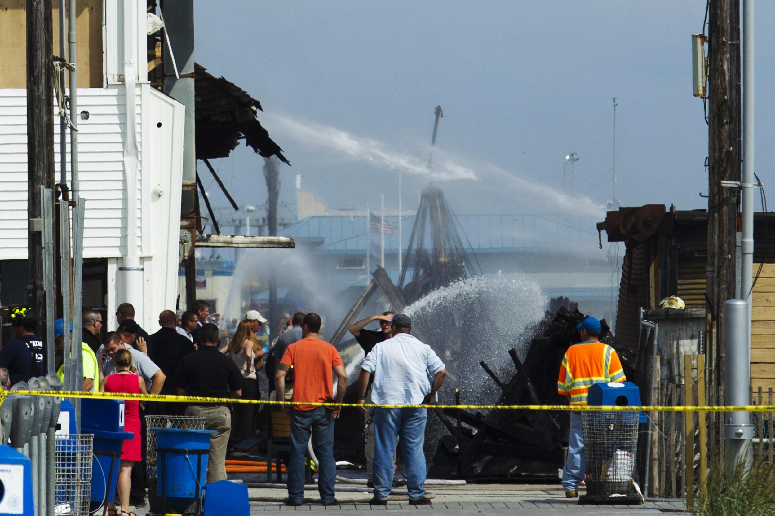 6 Alarm ‘Suspicious’ Fire Devastates Jersey Shore Boardwalk, 12 ...