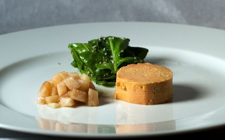 800px-Moulard_Duck_Foie_Gras_with_Pickled_Pear