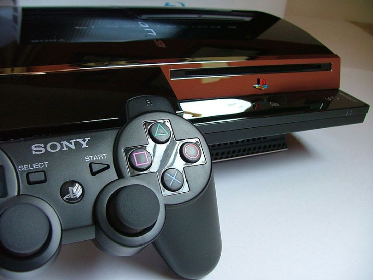 800px-Playstation_3_and_controller