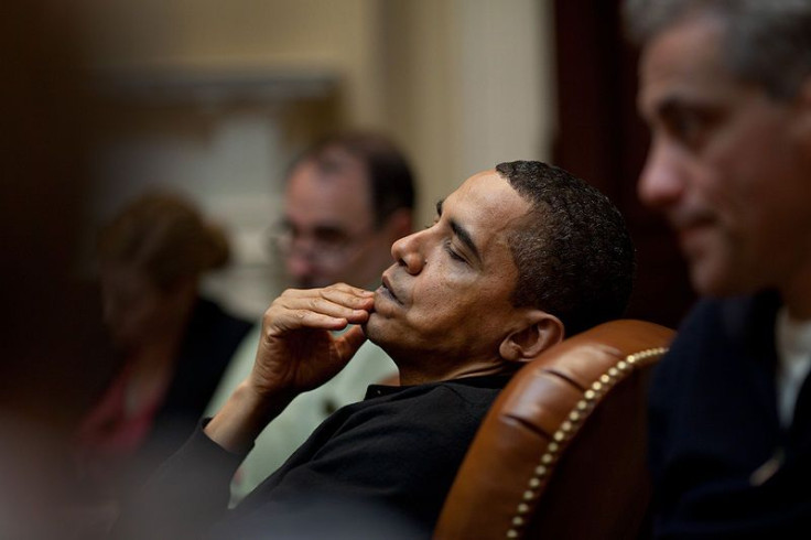 800px-Obama_thinking