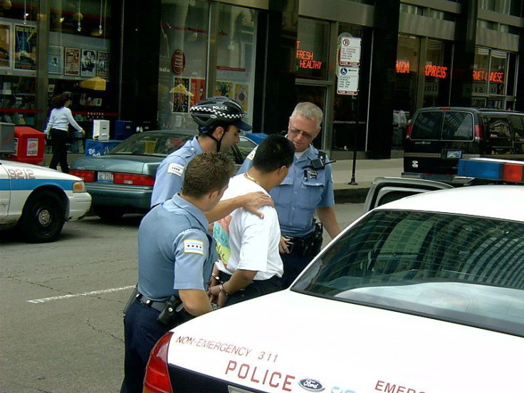 Chicago Police arrest man