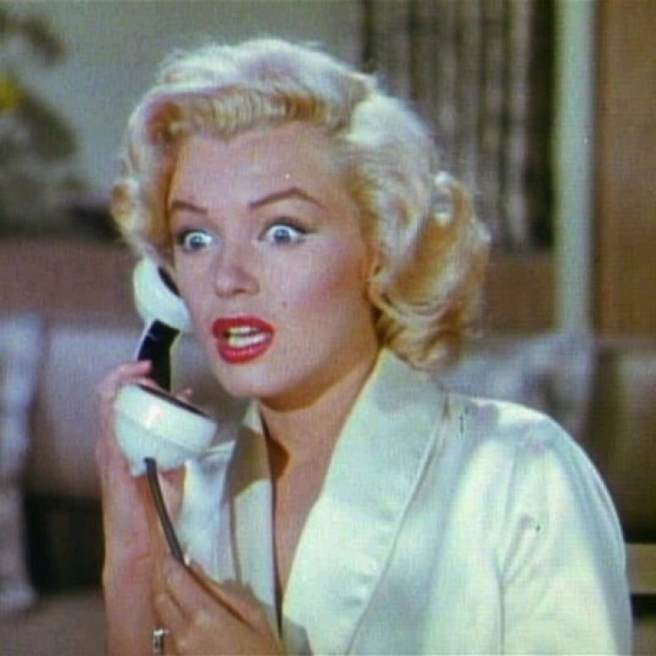 Gentlemen_Prefer_Blondes_Movie_Trailer_Screenshot_(16)