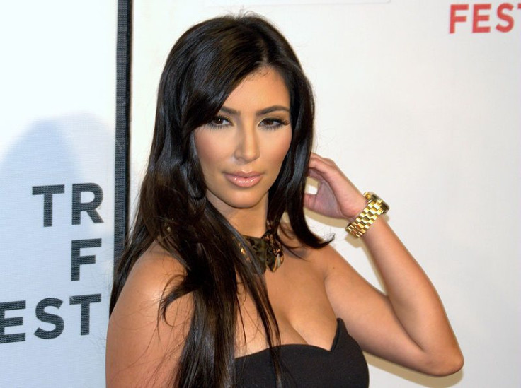 800px-Kim_Kardashian_Tribeca_portrait_2009