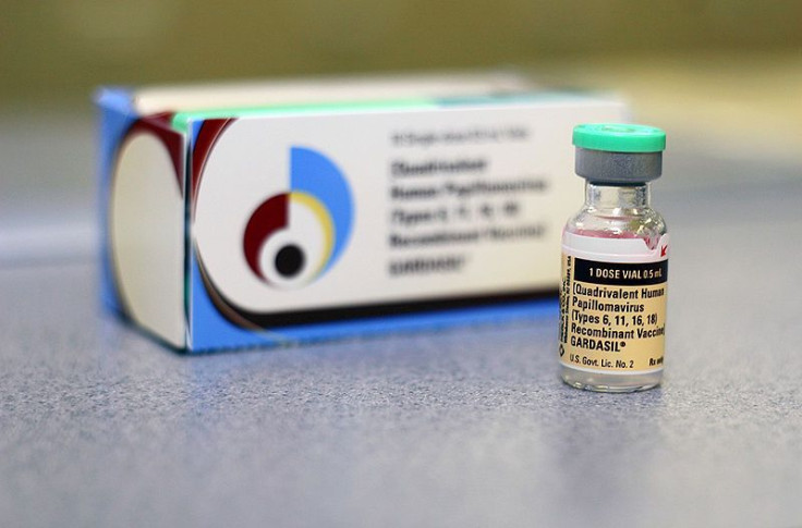 800px-Gardasil_vaccine_and_box