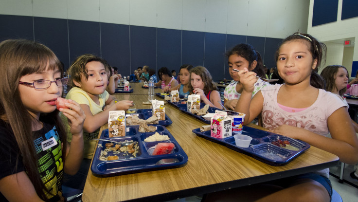 School Bans Homemade Lunches