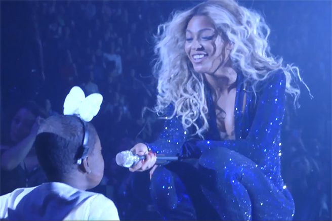 Beyoncé Dances With Terminally Ill Fan: Cancer Patient, Taylon, Rises ...