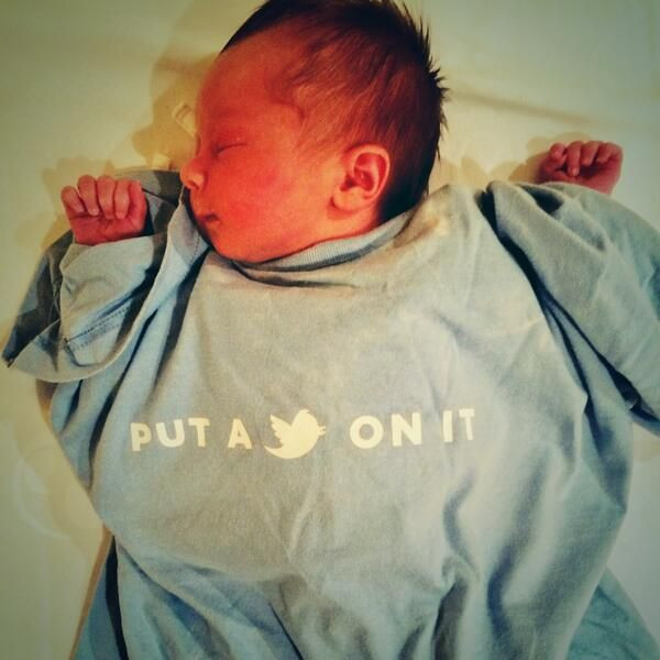 Live-Tweet Birth