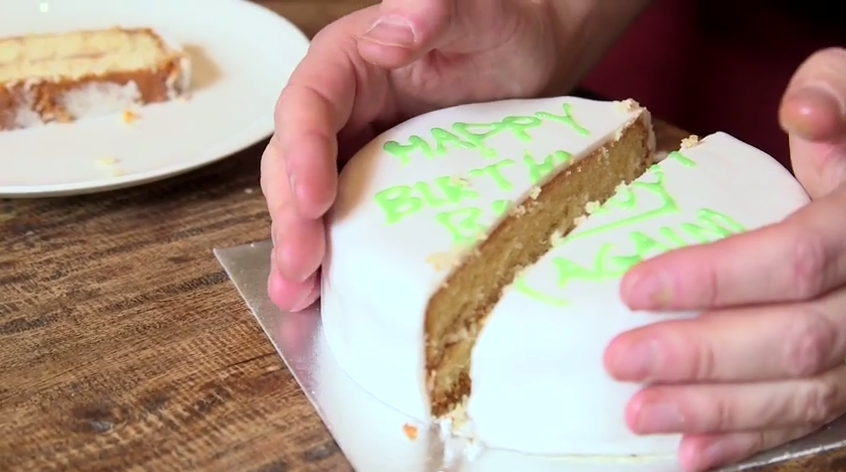 How To Cut Your Birthday Cake, According To Science (Yes, You've Been ...