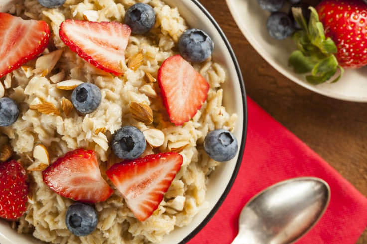 Oatmeal with Blueberries 