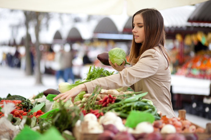 Farmers' Market Vouchers May Boost Produce Consumption Among Poor