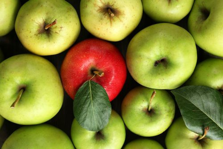 Apples Help Put Your Gut Bacteria Back Into Balance