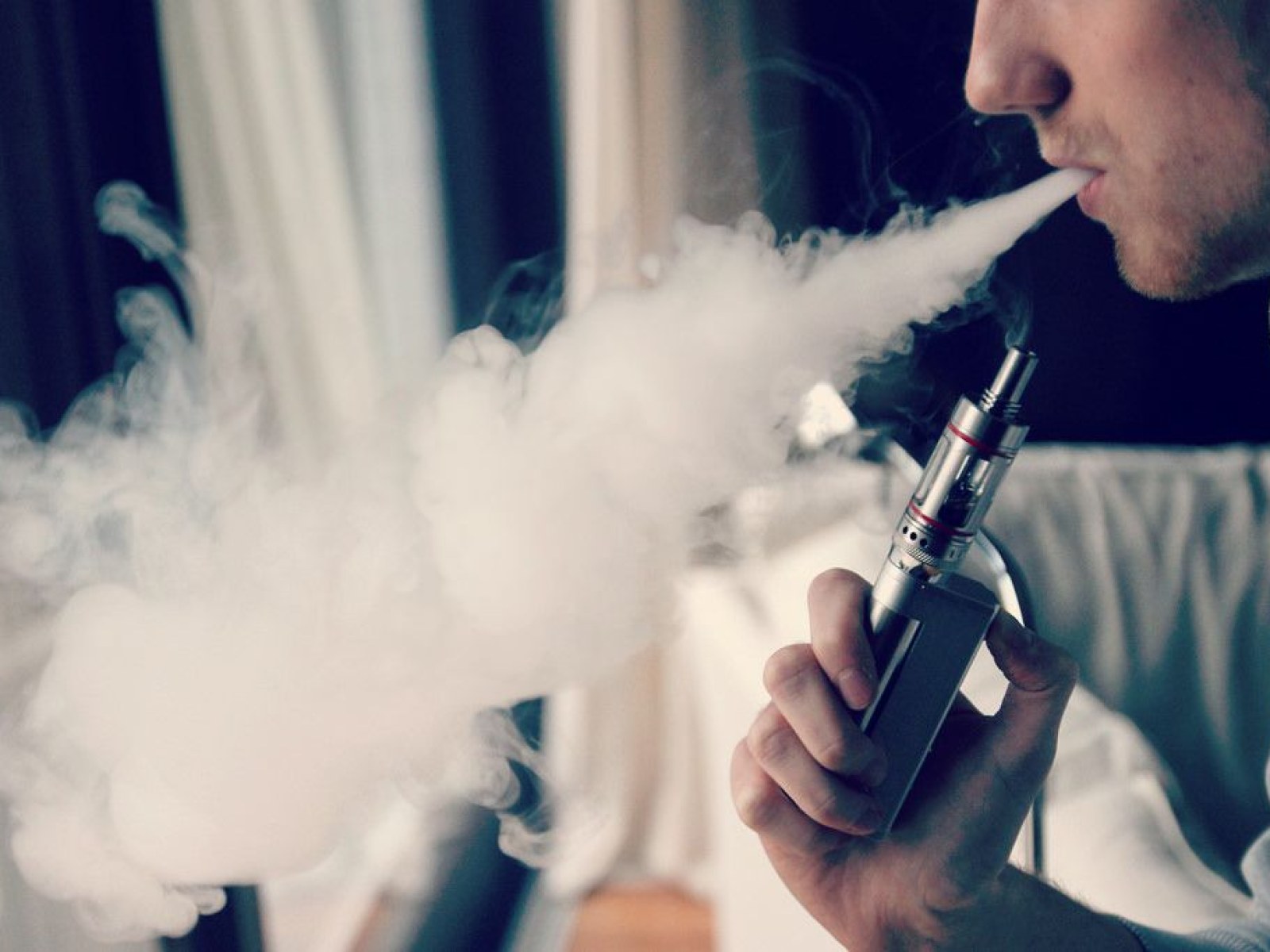 can cigarette smoke damage electronics E-cigarettes: 'cancer risk close to zero' Secondhand Smoke Goes Electronic With