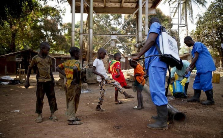 Guinea president announces new emergency measures in Ebola fight