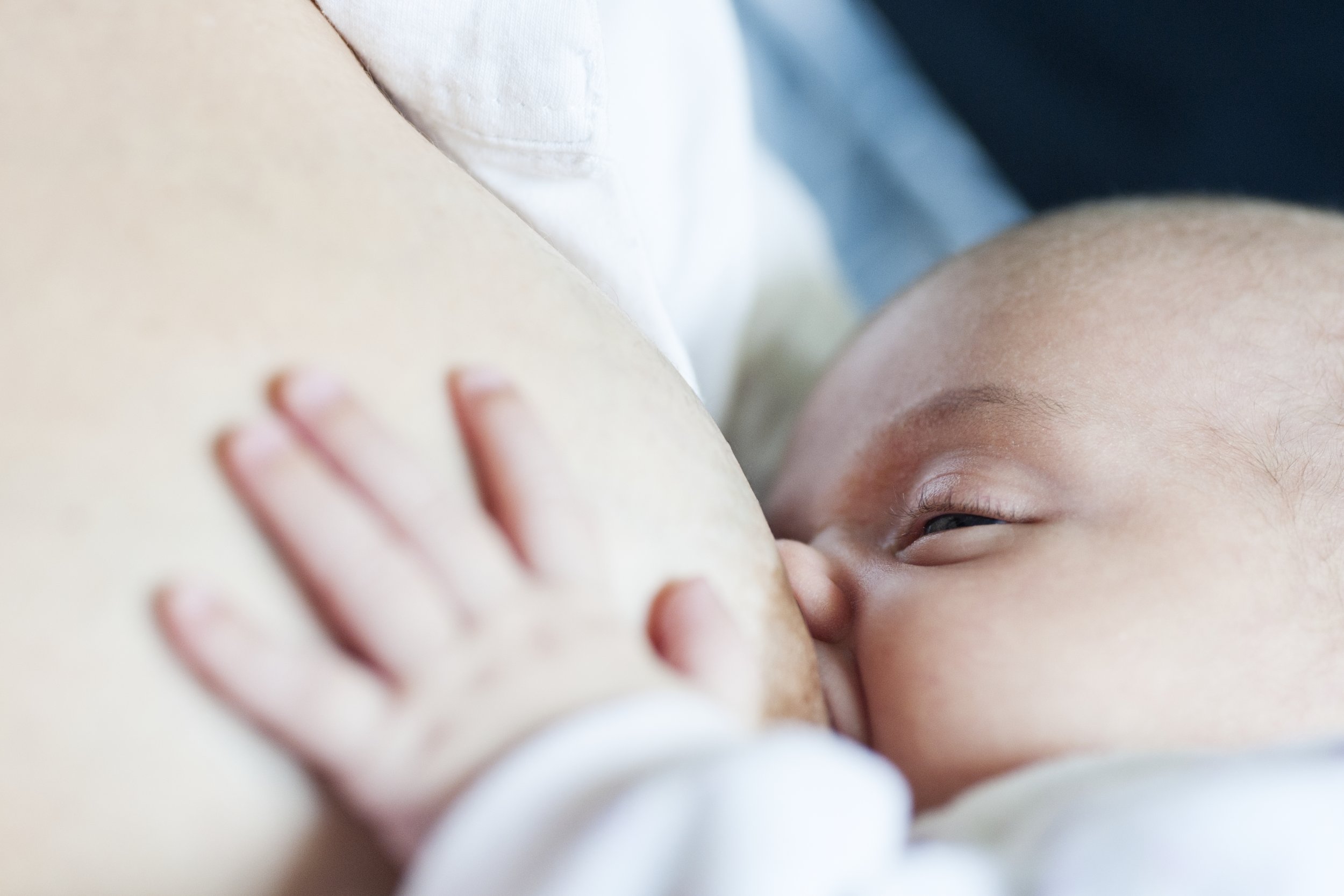 Is It Safe To Get A Tattoo While Breastfeeding? Judge Bans Mother From  Breastfeeding Her 11-Month-Old Baby