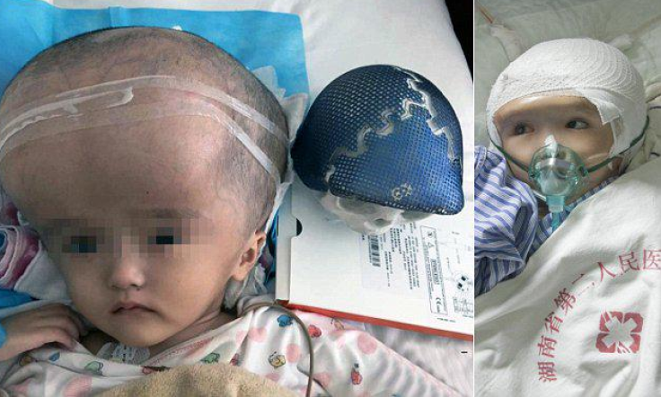 Chinese toddler in hopsital