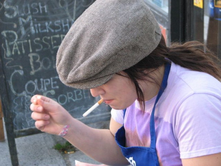 barista girl smoking