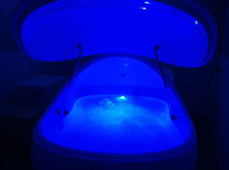 Sensory deprivation tank