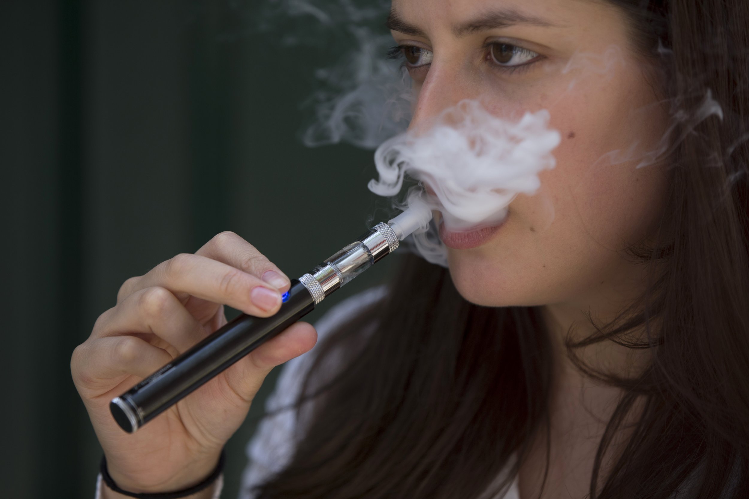 Adolescent E Cigarette Use Tied To Breathing Problems