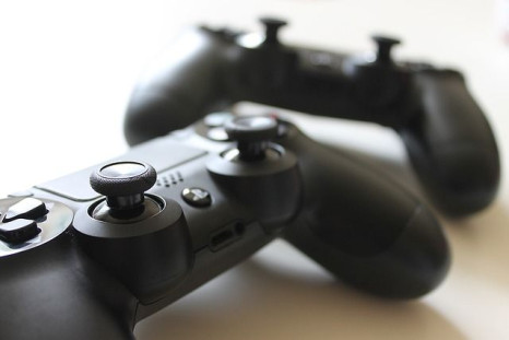 Video games can improve cognitive function in multiple sclerosis patients.