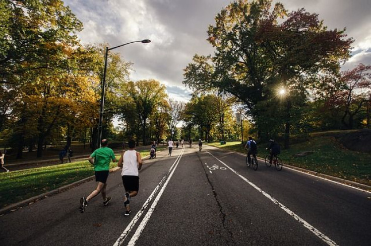 People exercising