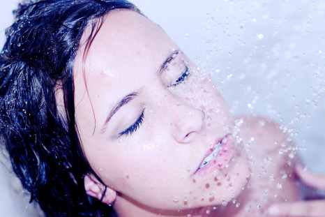 If you are cleaning yourself in the shower and feel a bump, here's how to know if it's herpes or just a pimple.