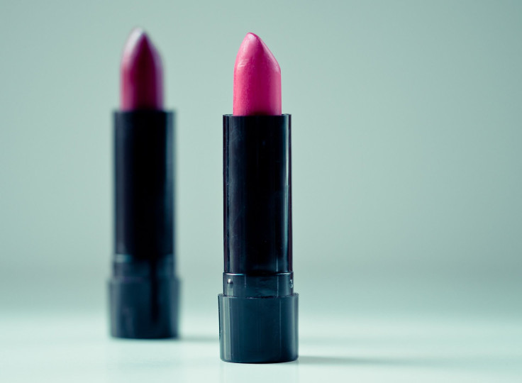 Can you get herpes from lipstick?