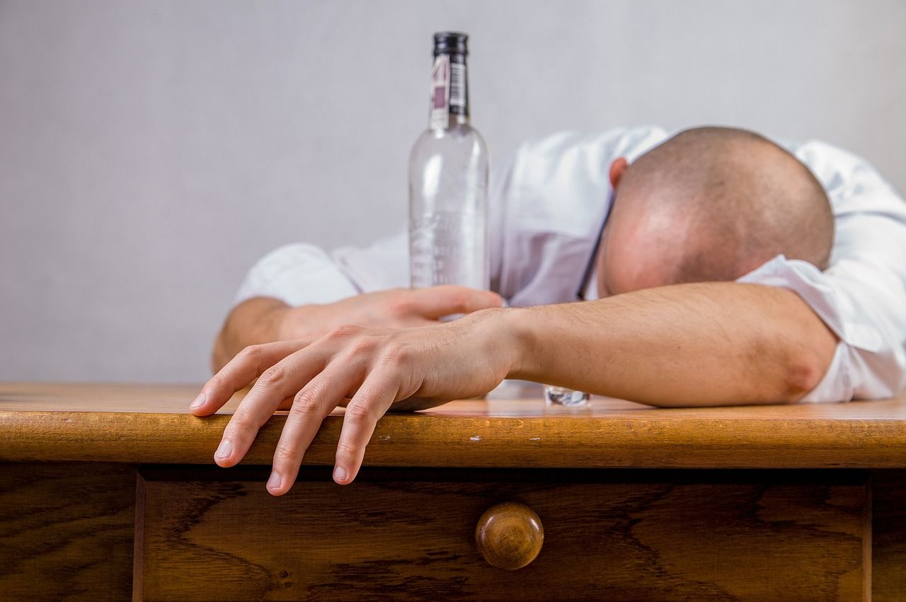 Alcohol Intake, Withdrawal Lead To Increased Hypersensitivity, Pain: Study