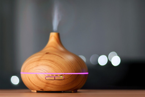 Here are the Top 14 Portable Diffusers For On-The-Go Aromatherapy.