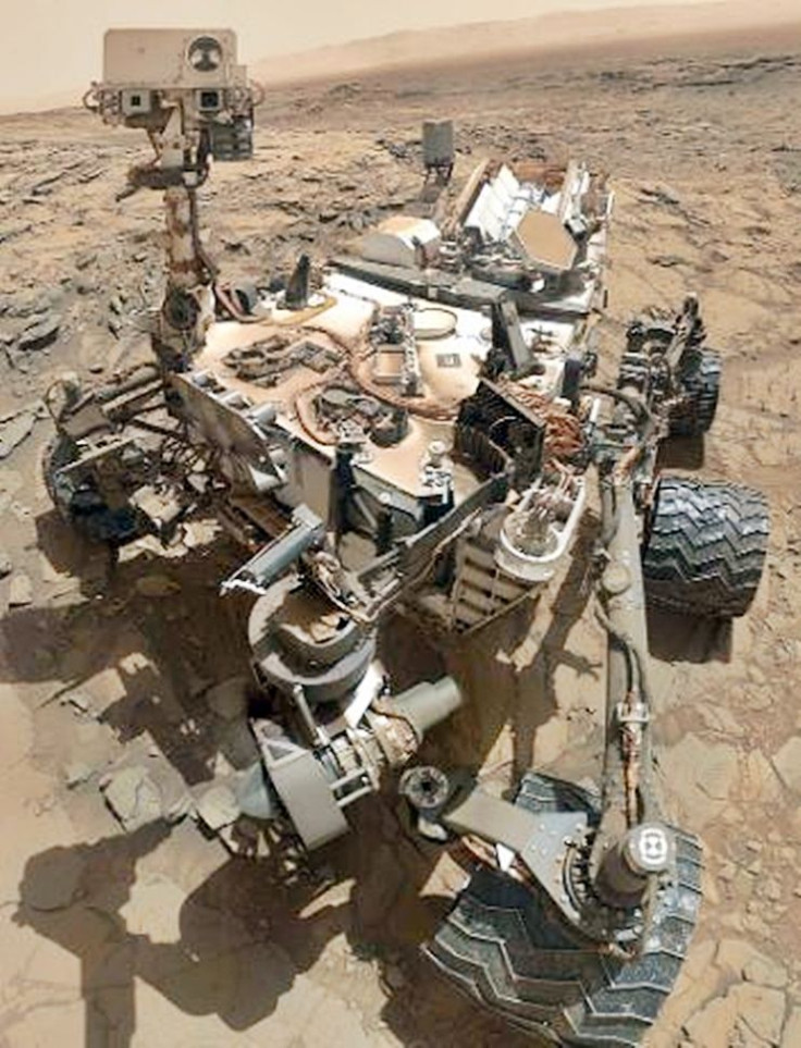 Curiosity Rover takes a selfie on Mars
