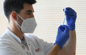 A medical worker prepares a Moderna Covid-19 vaccine at the Hospital Sant Joan de Deu in Barcelona on January 16, 2021