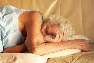 For people over the age of 60, getting 1% less deep sleep a year could increase the risk of dementia by 27%.